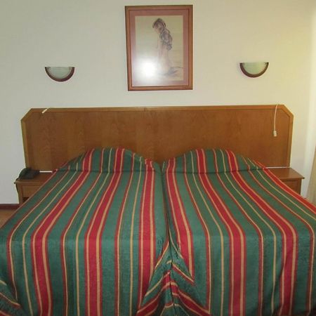 Hotel Residencia Filipe Guarda Pokój zdjęcie
