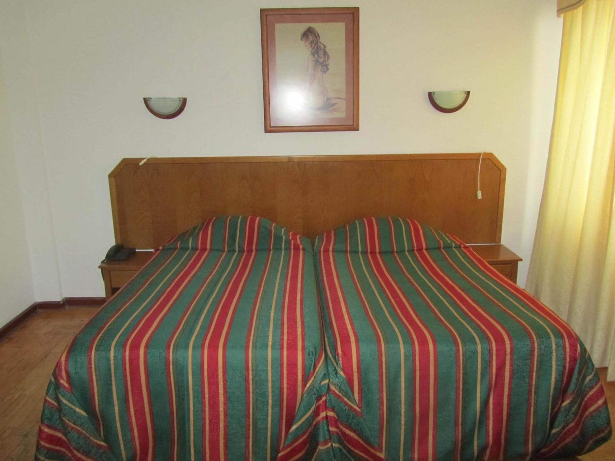 Hotel Residencia Filipe Guarda Pokój zdjęcie